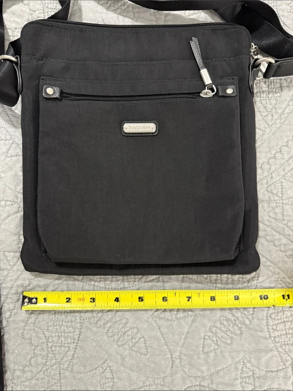 Baggallini Black Crossbody Bag with RFID pouch - Travel-Friendly
